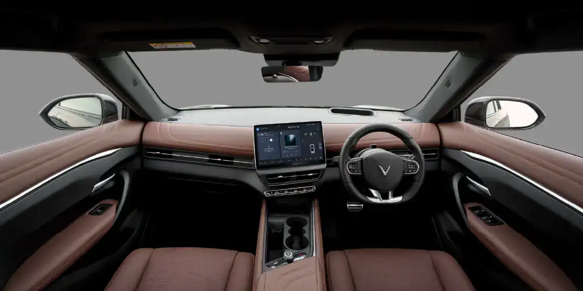 VinFast vf7 cabin