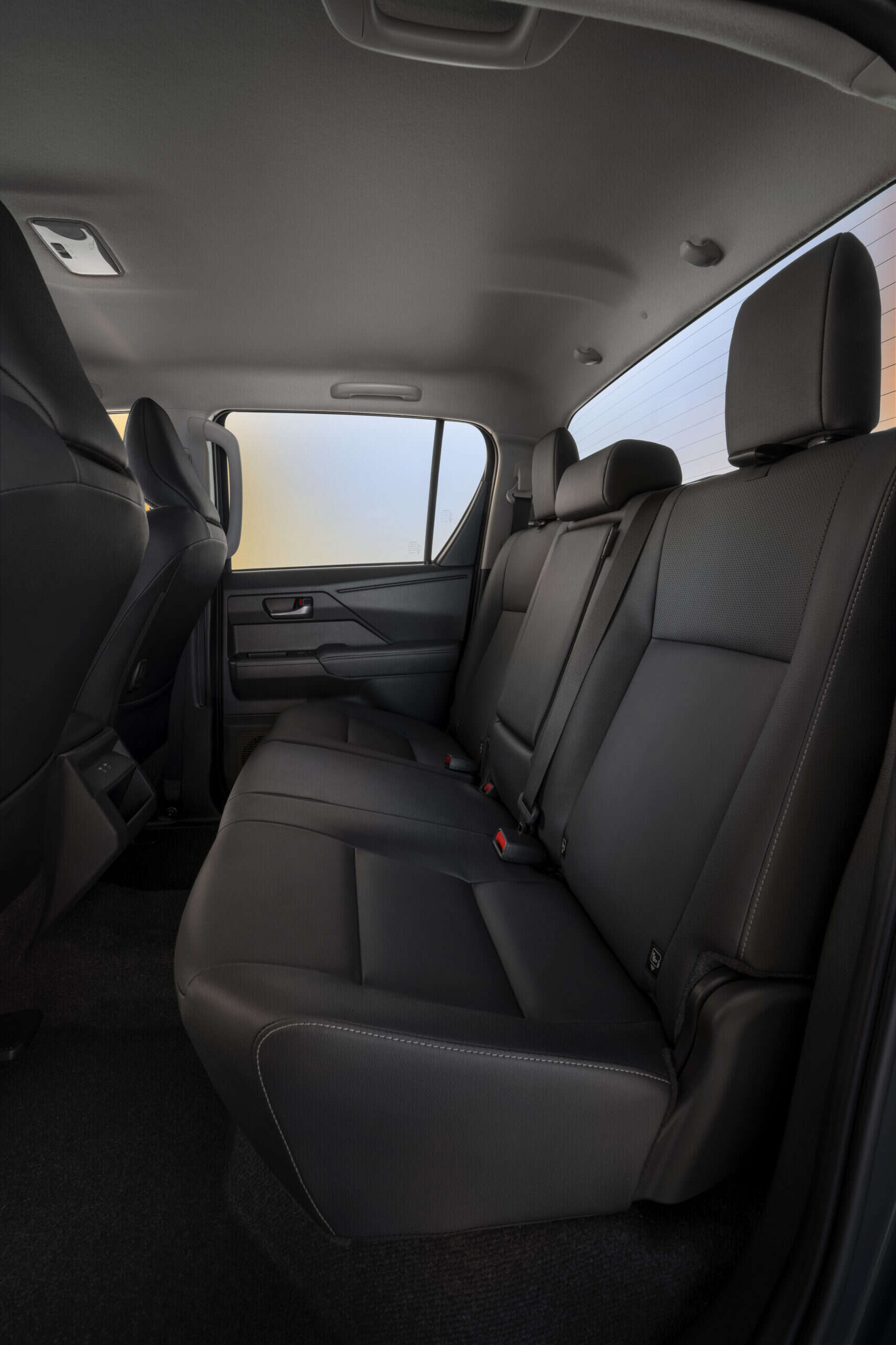 Toyota HiLux Electric rear seats