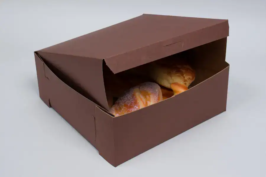 Box for 10 x 10 x 4 cupcakes, chocolate brown, with secure lock corners. Perfect for bakery packagin.