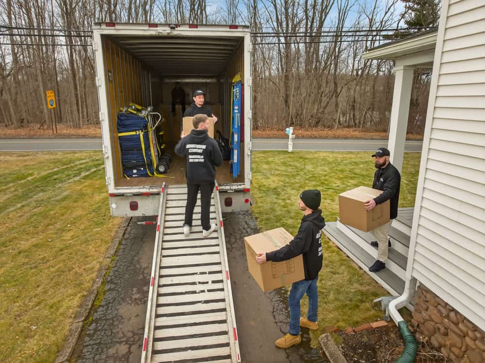 loading items