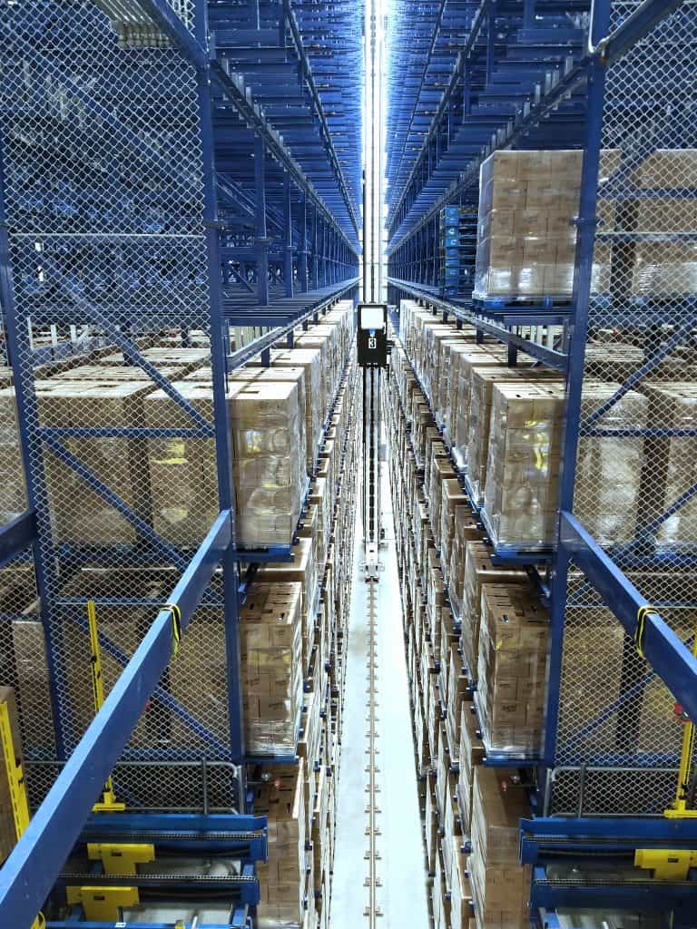 Warehouse racking system for efficient storage and inventory management.