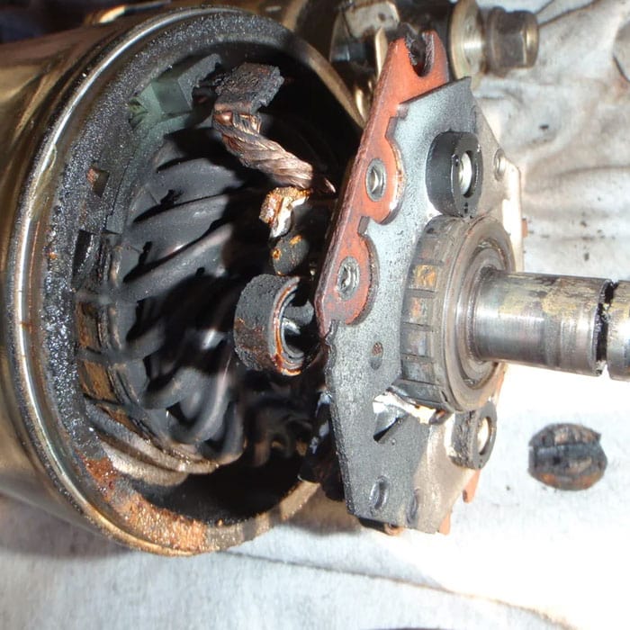 Starter motor repair and replacement in Canberra by mobile auto electrician