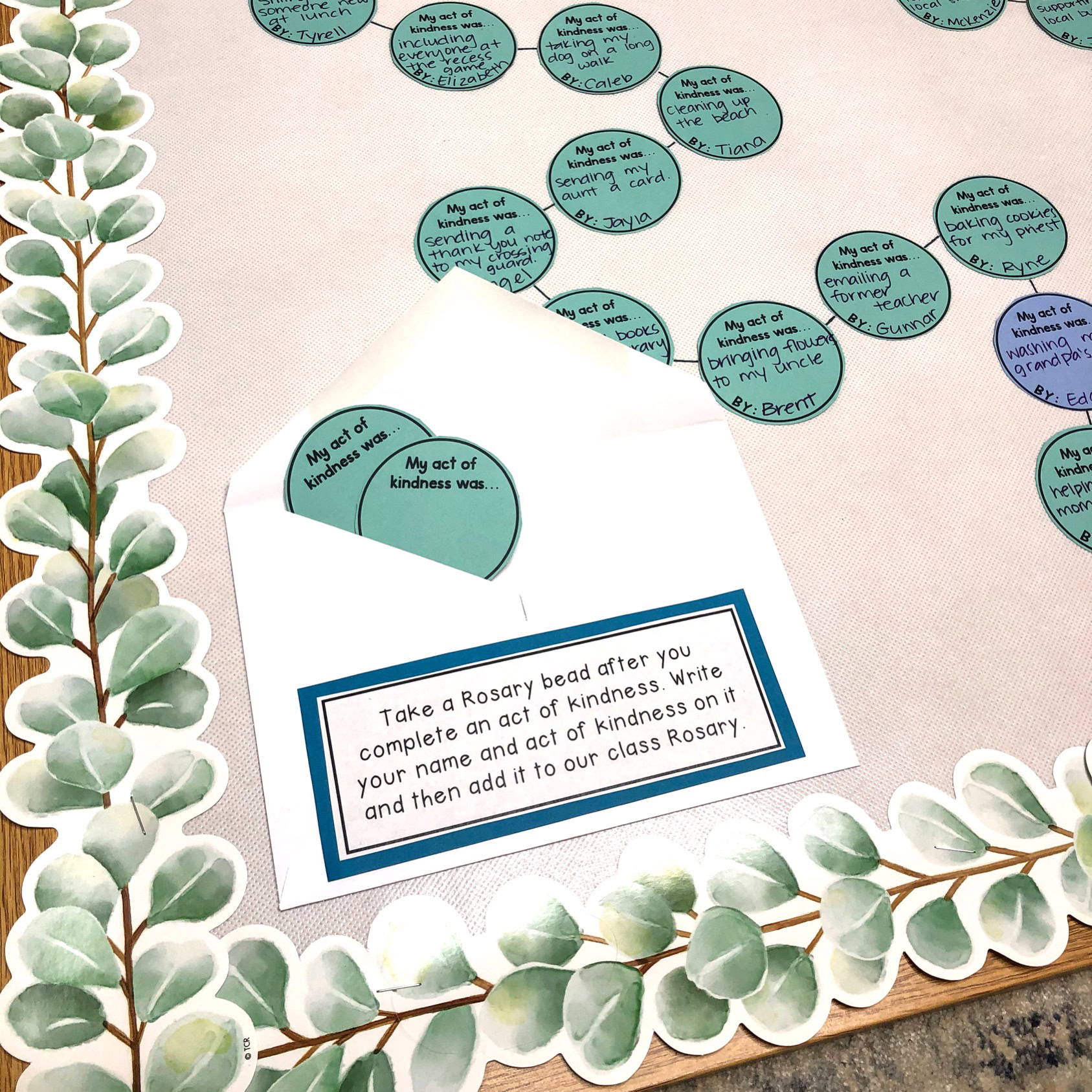 May Bulletin Board Set | Rosary & Mary - Image 3