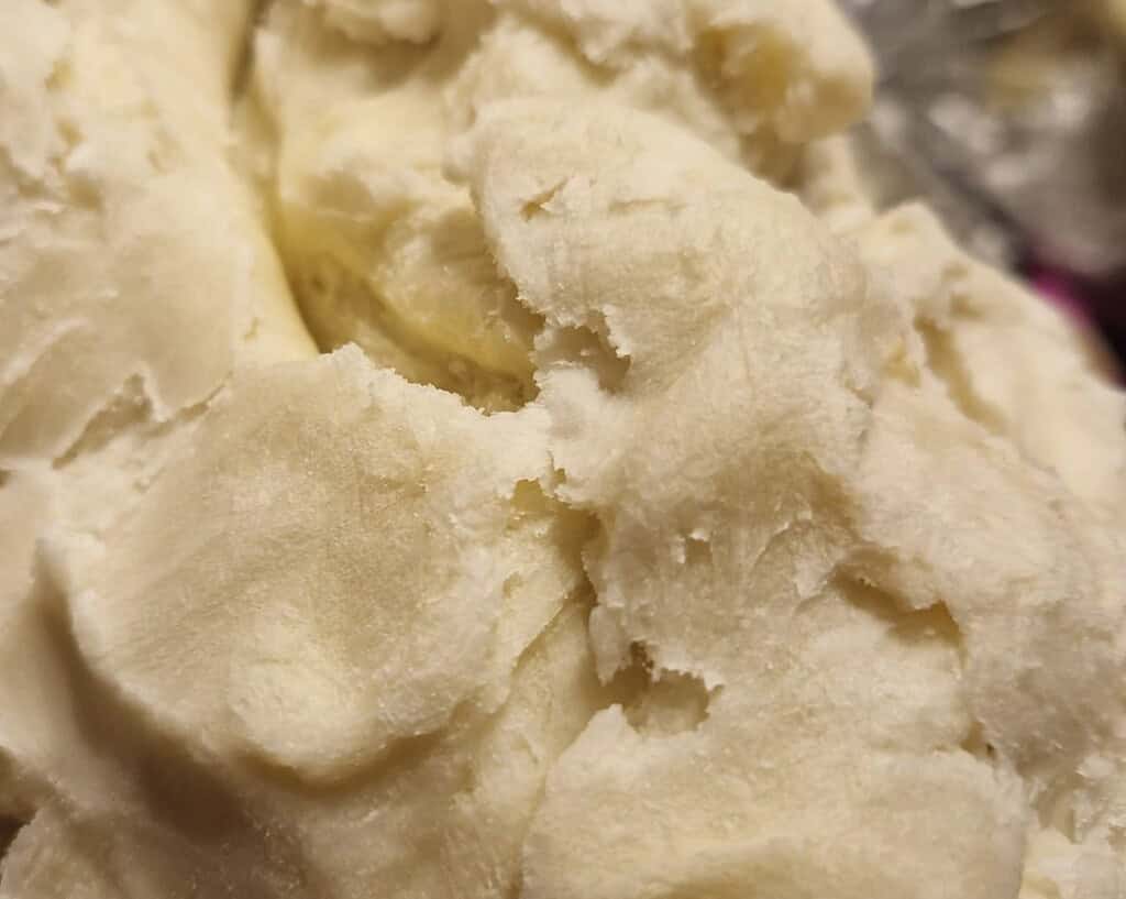 Rått sheasmör naturligt tillverkat utan tillsatser