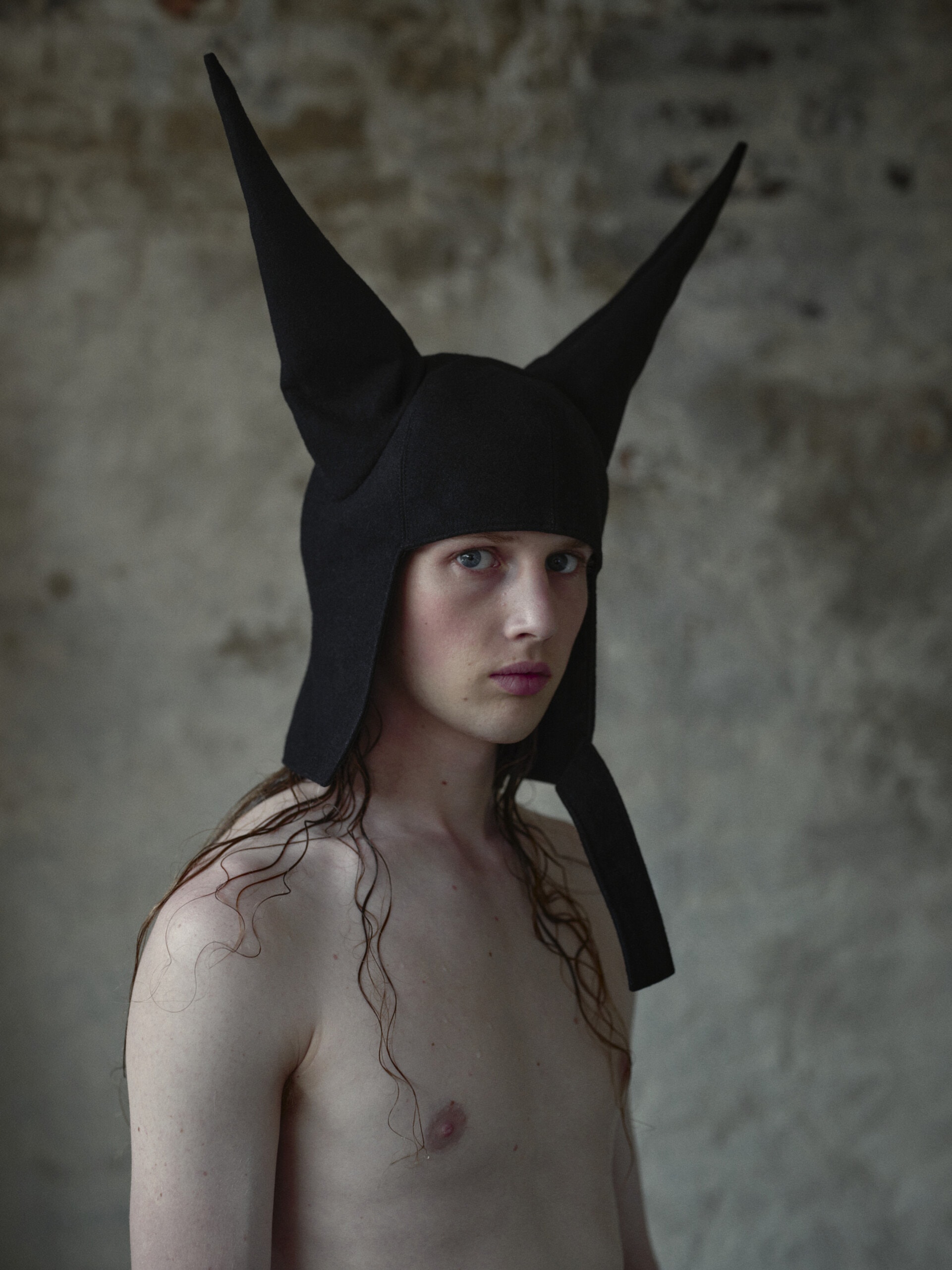 Pieter Hugo HARPERS BAZAAR Agent Emma ARTIST MANAGEMENT