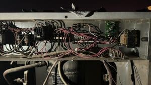 فني تكييف مركزي