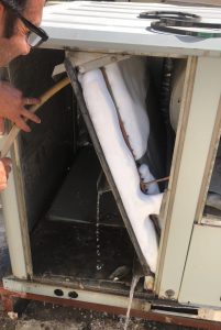 كيفية إزالة الثلج من المكيف المركزي