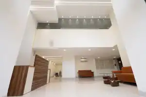 एंट्रेंस लॉबी