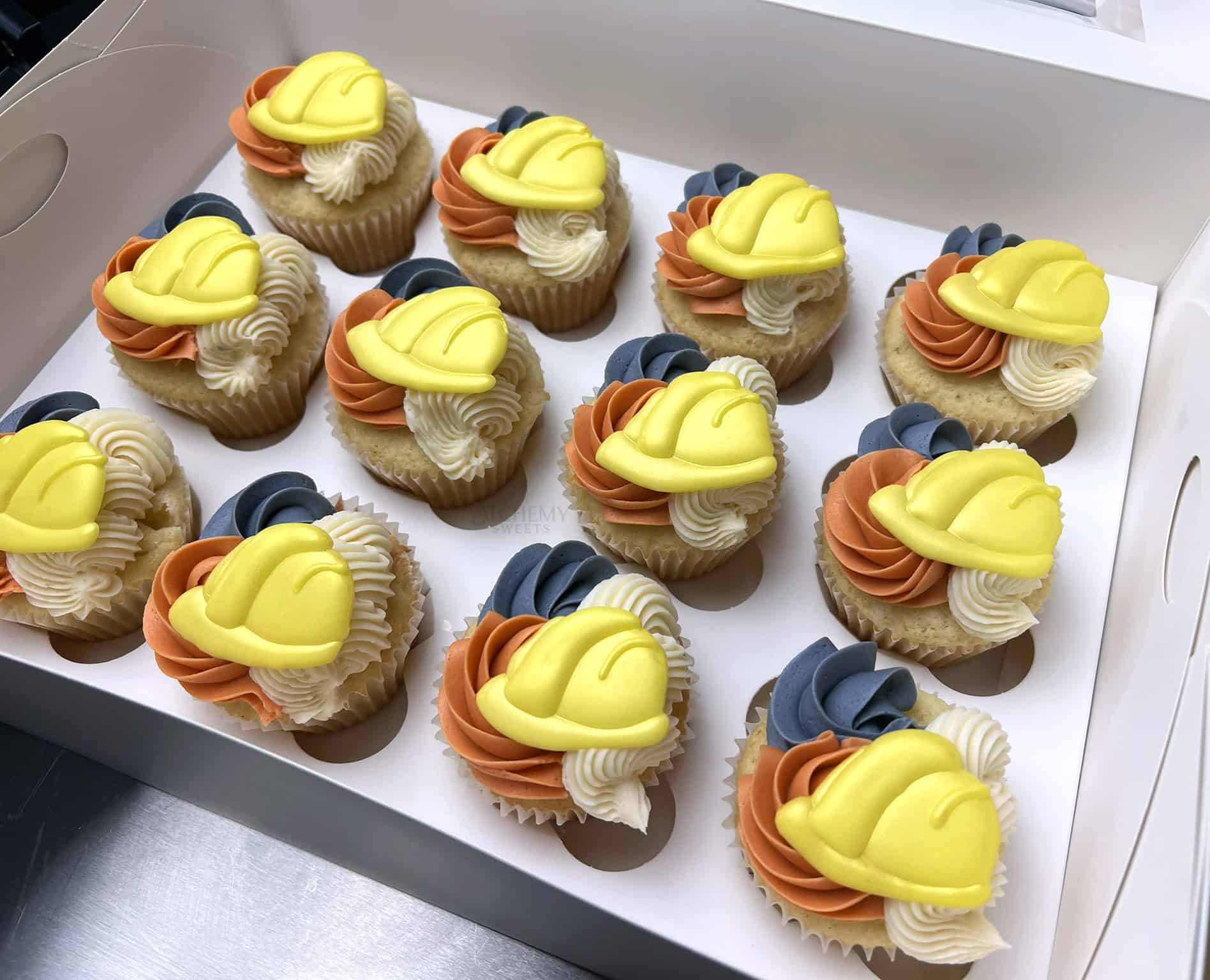 How to Make Construction Cupcakes (With Royal Icing Hardhats!)