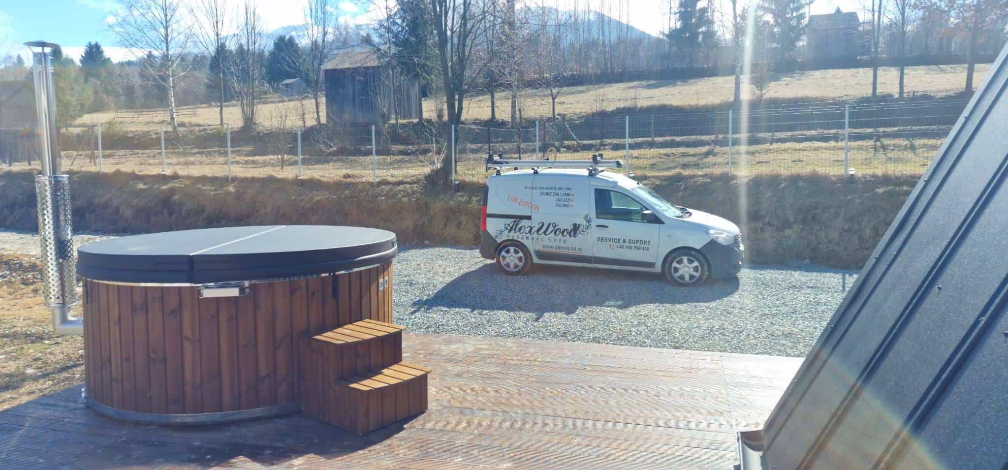 Ciubar din fibra de sticla cu incalzitor integrat