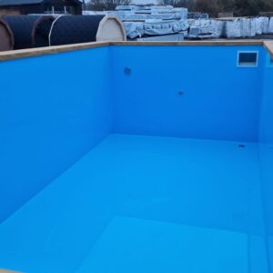 Piscina ciubar hibrid cu incalzire pe lemne si electrica