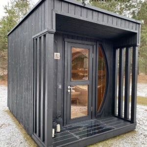 Sauna cu usa din lemn si geamuri calite