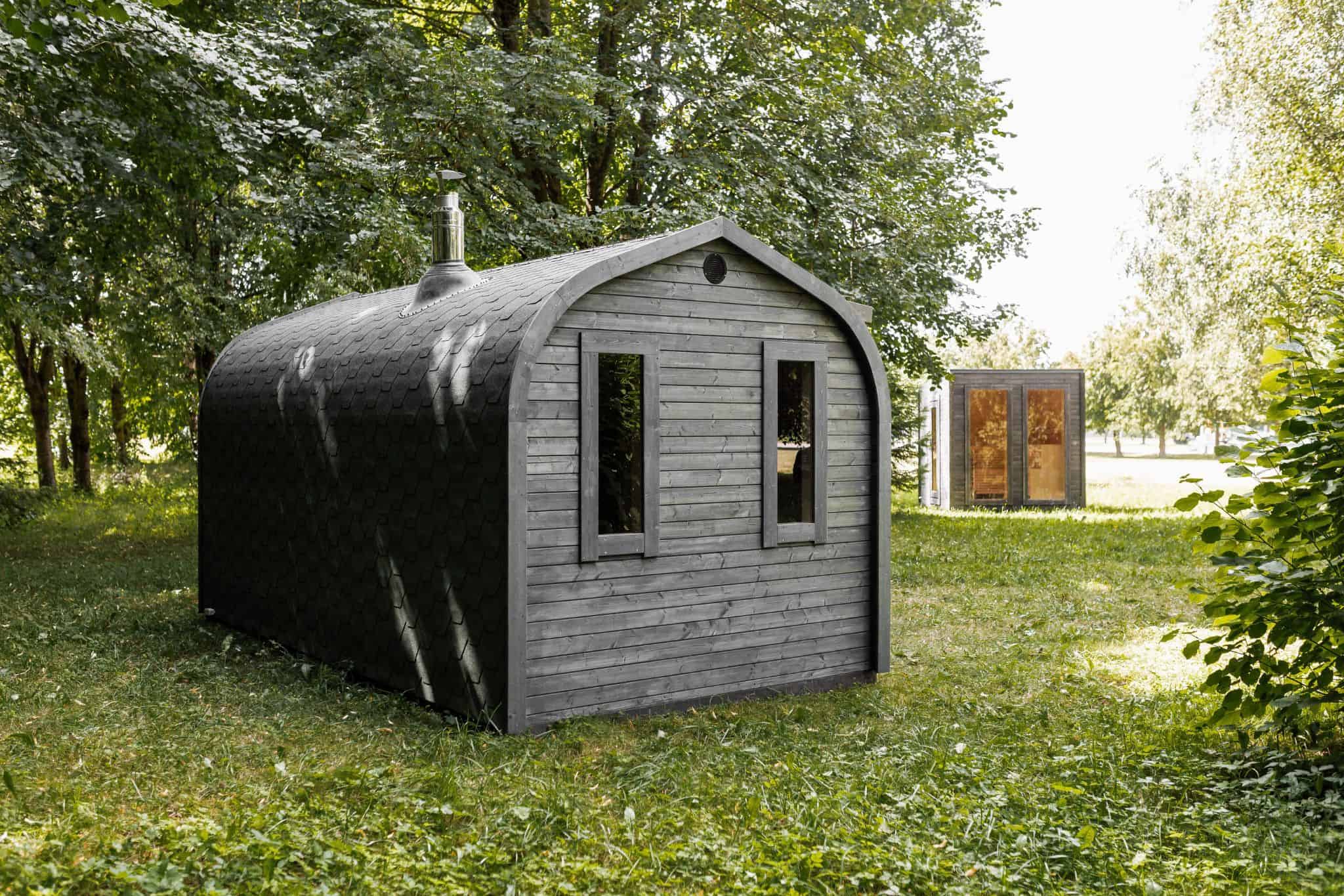 Sauna rotunjita IGLU din lemn tratat