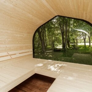 Sauna exterioara forma iglu cu soba si banci confortabile