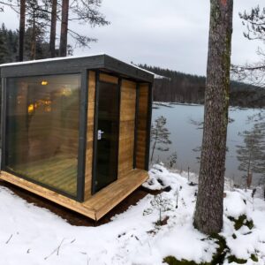Vestiar din thermo molid cu geam panoramic