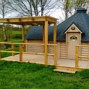 Cabana gratar 16.5 mp cu extensie ideala pentru gradina sau curte