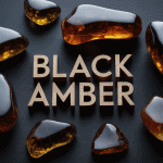 Gros plan sur black amber translucide pierres