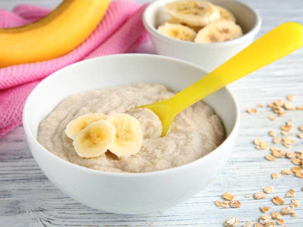 ¿Qué puede comer un bebé de 6 meses? Recetas caseras y seguras para empezar