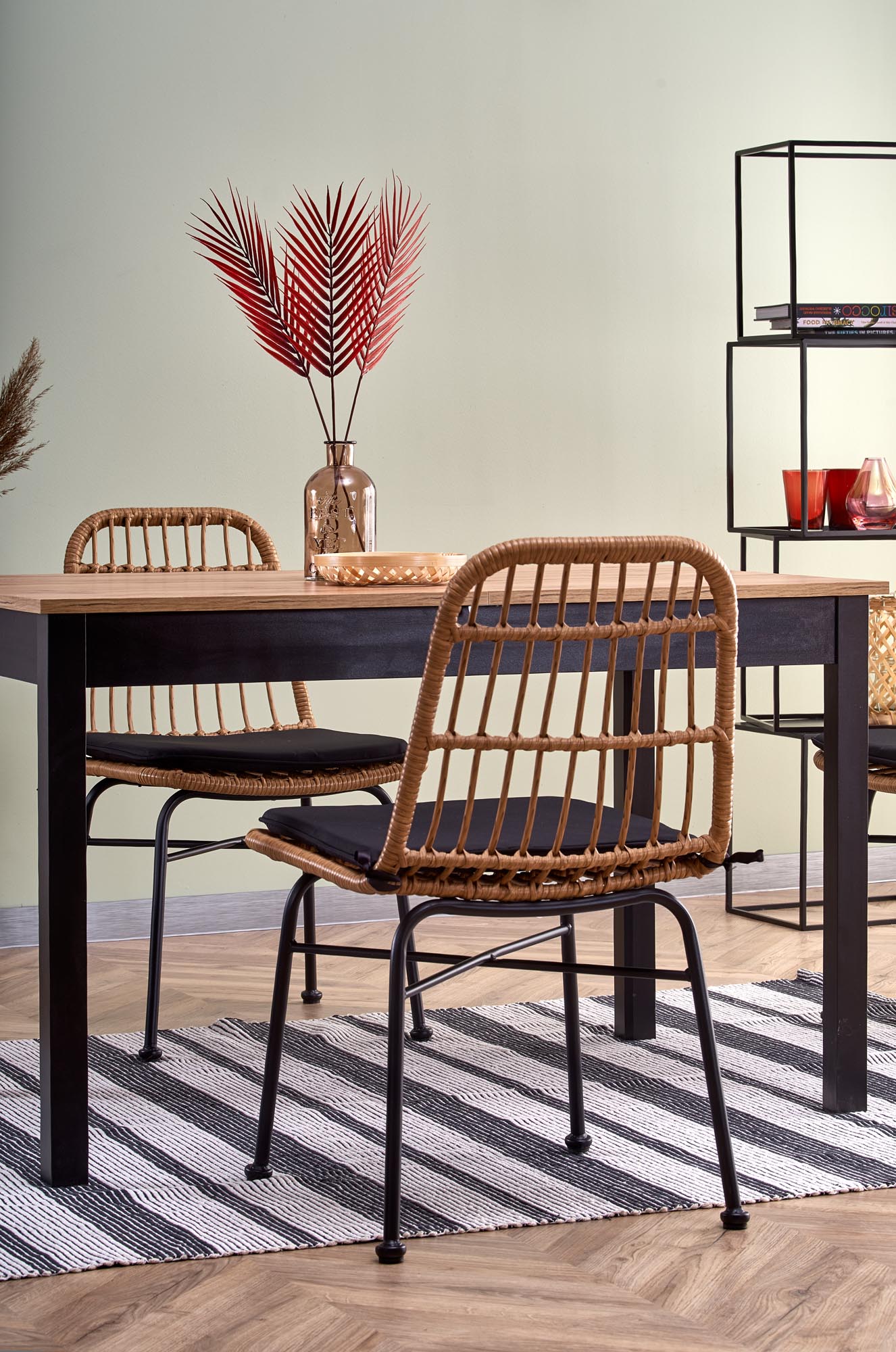 Mesa extensível GREG - carvalho wotan / preto, 124,168cm - Image 4