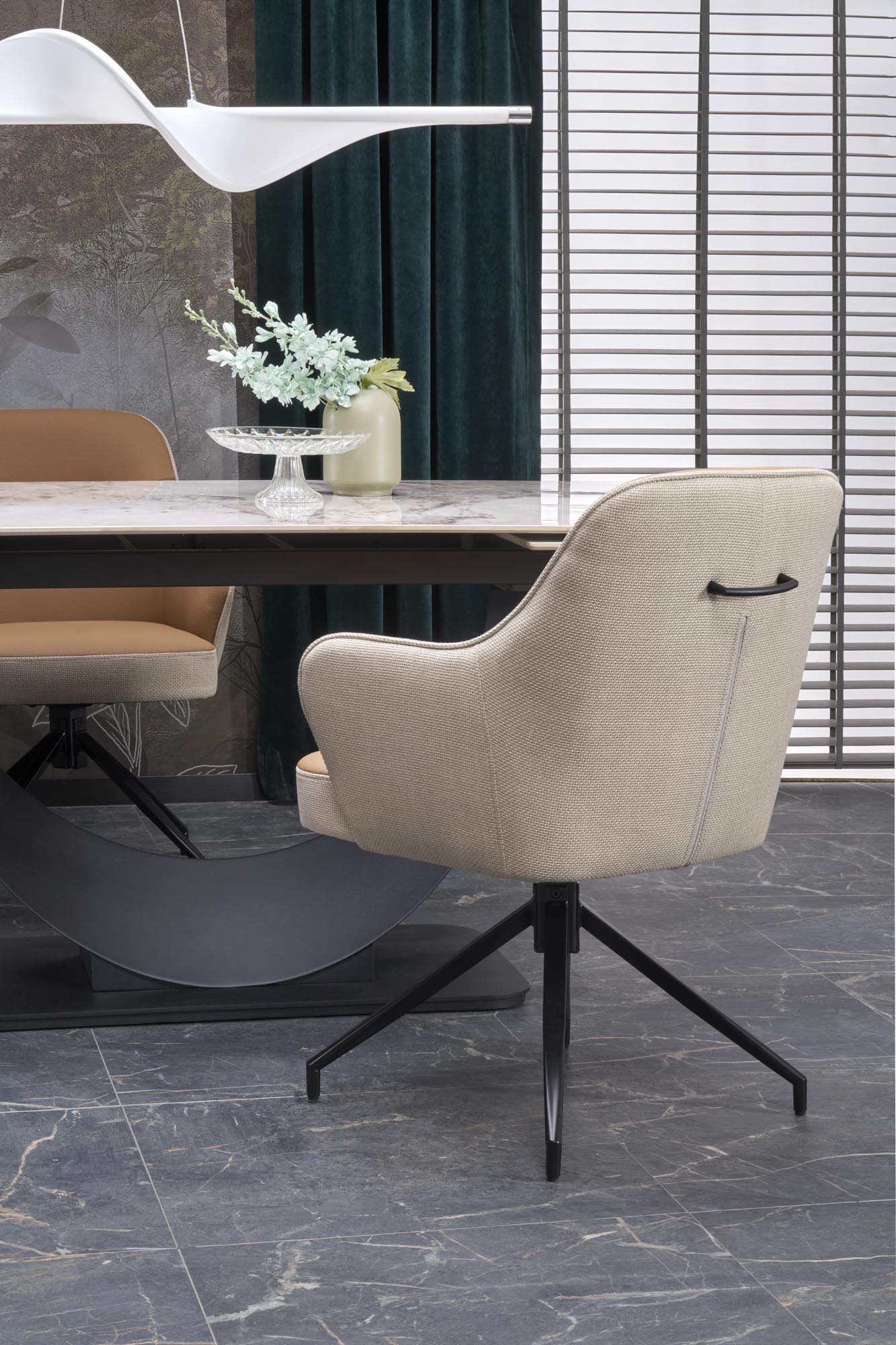 Mesa extensível FERNANDO - branco mármore / preto, 160-240cm - Image 18