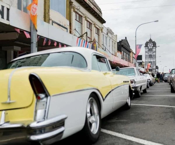 Americarna - Stratford & Hawera ©Ricky Malcolm