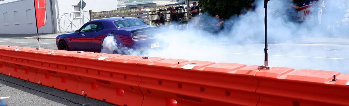 acceleration Display -- © Tony and Rhondda