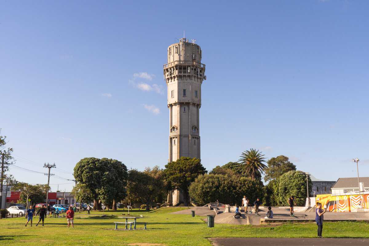 Taranaki Story 144 Visitor Live Hawera Water Tower Hawera