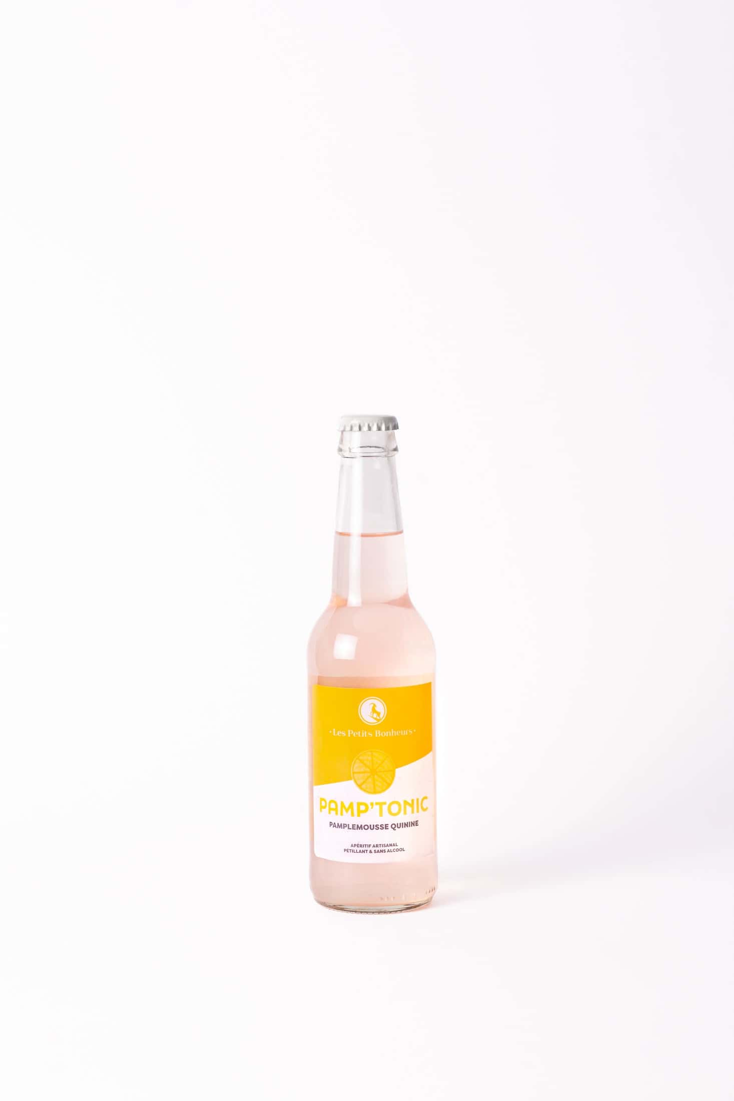 Bouteille de Pamp’Tonic Rose pour apéritif insolite et rafraîchissant.