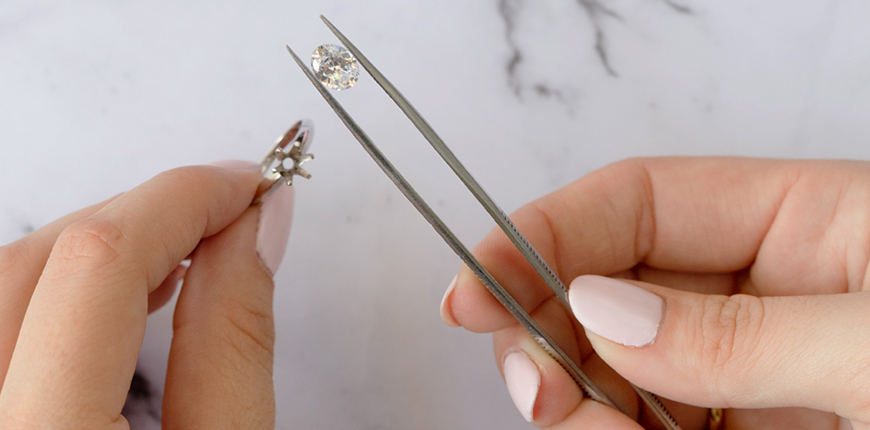 תכשיטי יהלומים בעיצוב אישי - שיבוץ