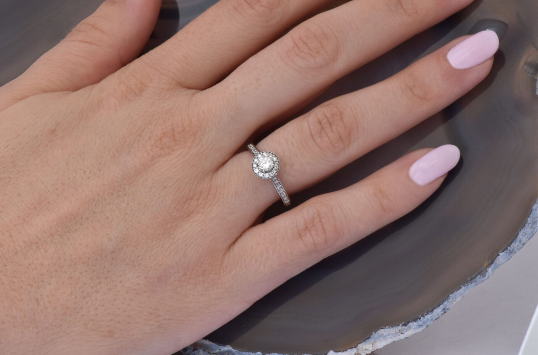 טבעת אירוסין לאישה