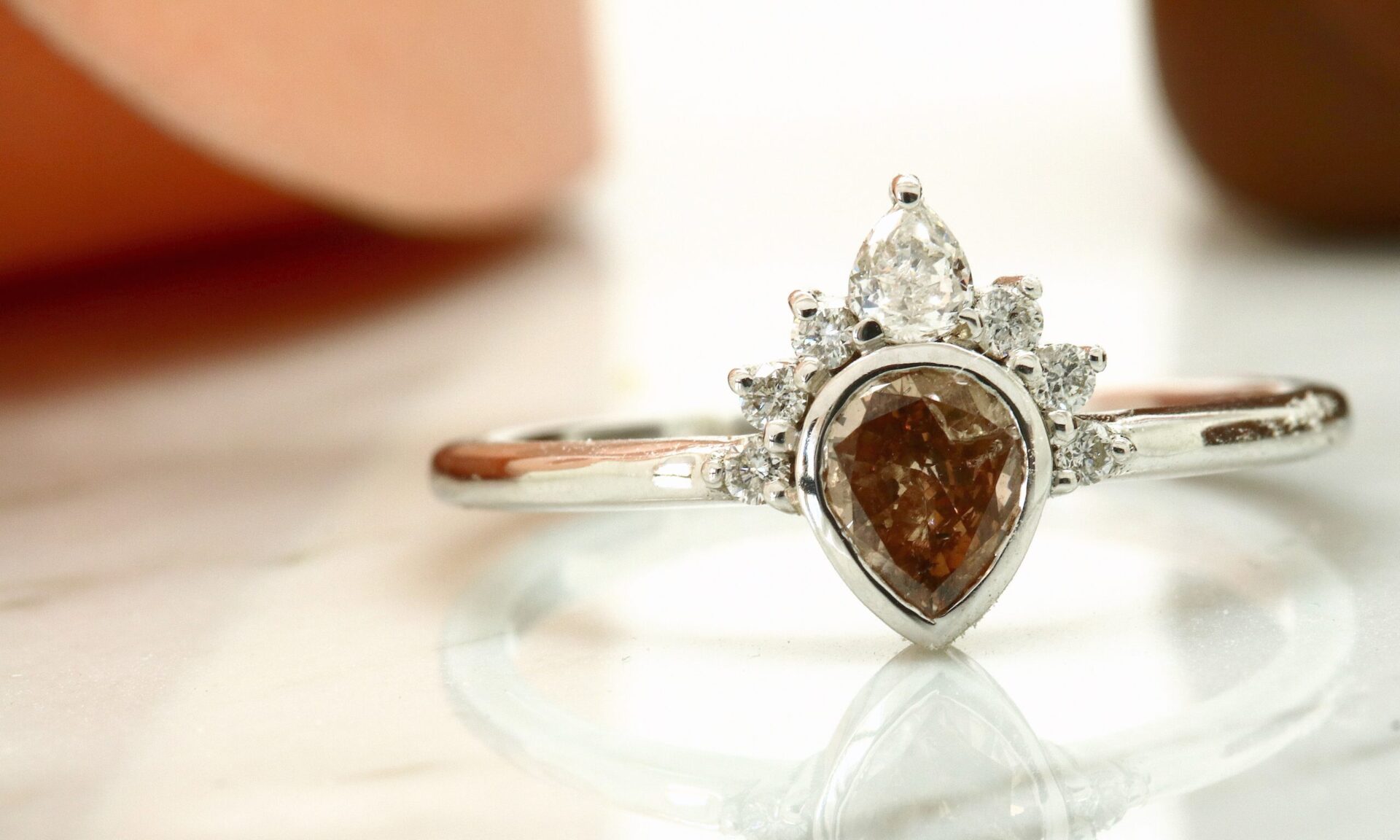 ⁦טבעת יהלום טיפה שמפניה⁩ – תמונה ⁦3⁩