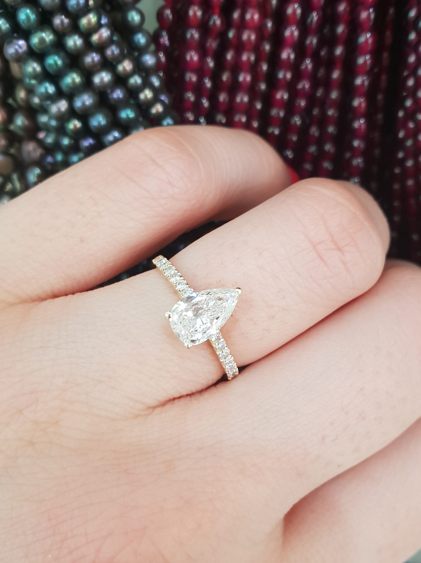 ⁦טבעת יהלום טיפה 1 קראט⁩ – תמונה ⁦4⁩