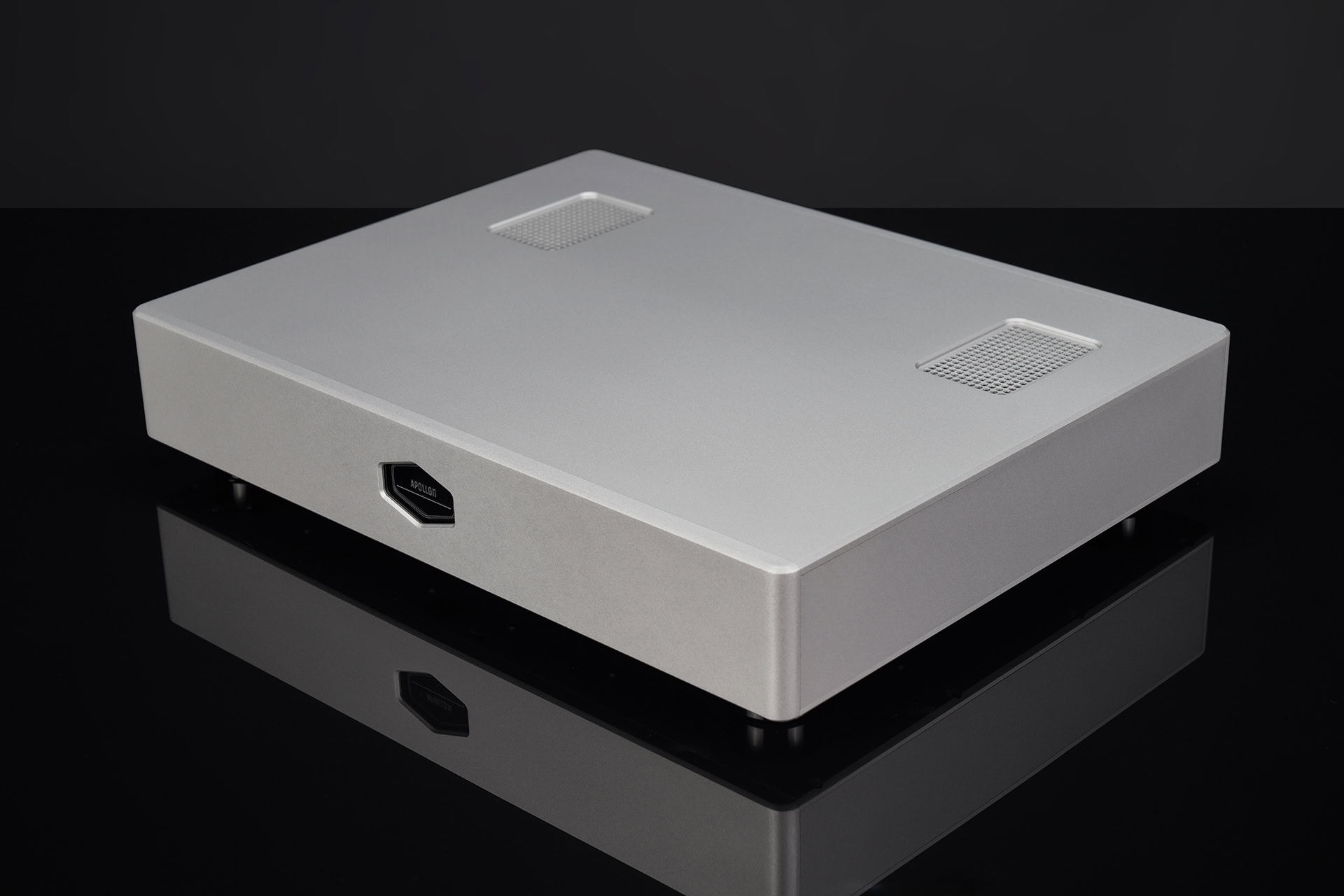 Hypex Nilai 500 Stereo Dual Mono Amplifier Front Side View Silver Anodized Apollon Audio