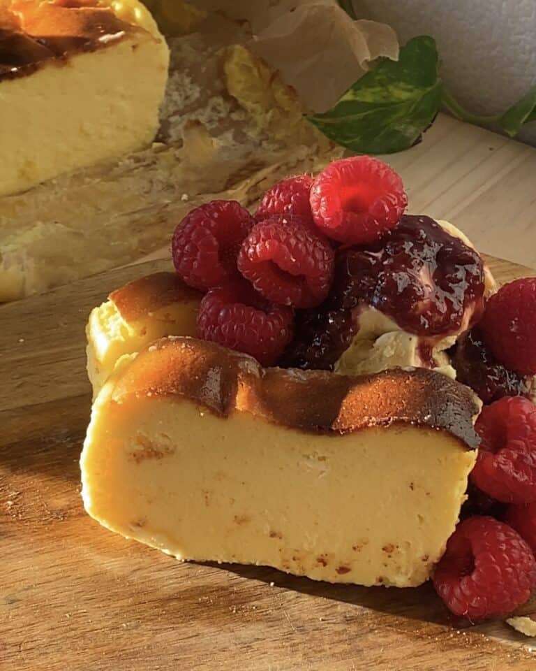 Easy creamy Loaf pan Cheesecake!