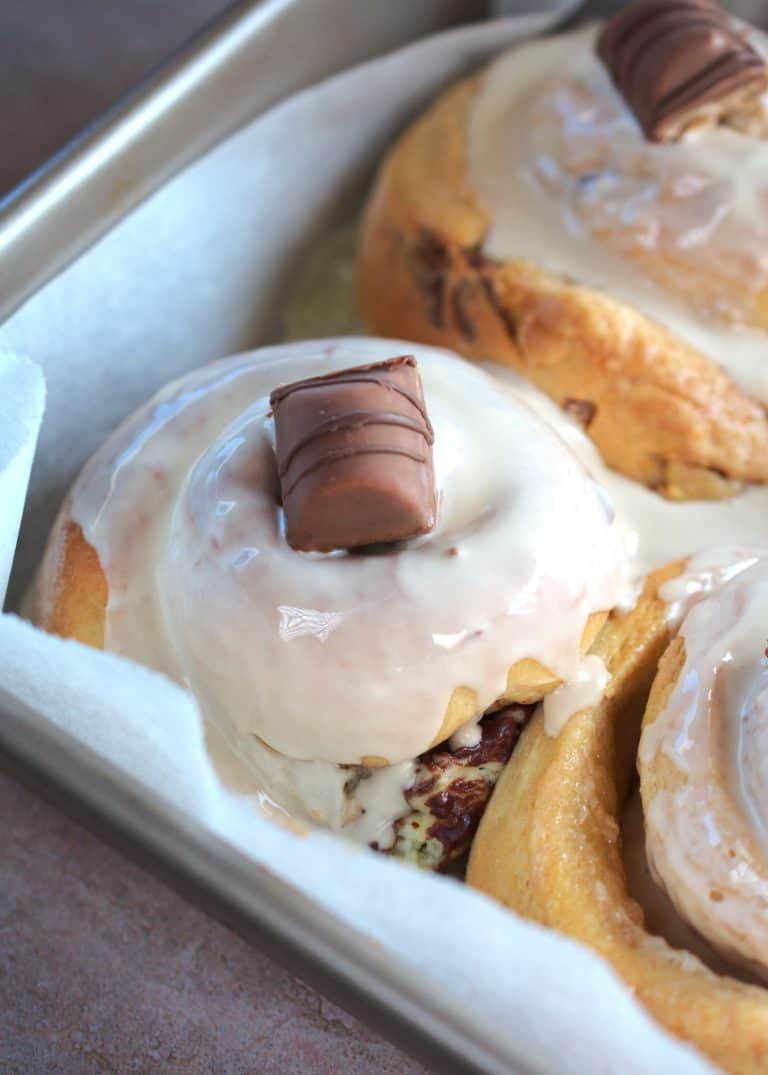 Kinder Bueno Rolls