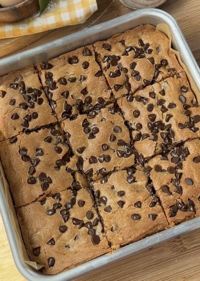 Soft and Chewy Chocolate Chip Cookie Bars