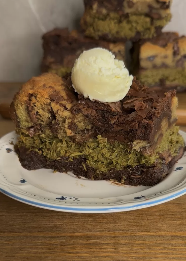 Dubai Chocolate Brookies