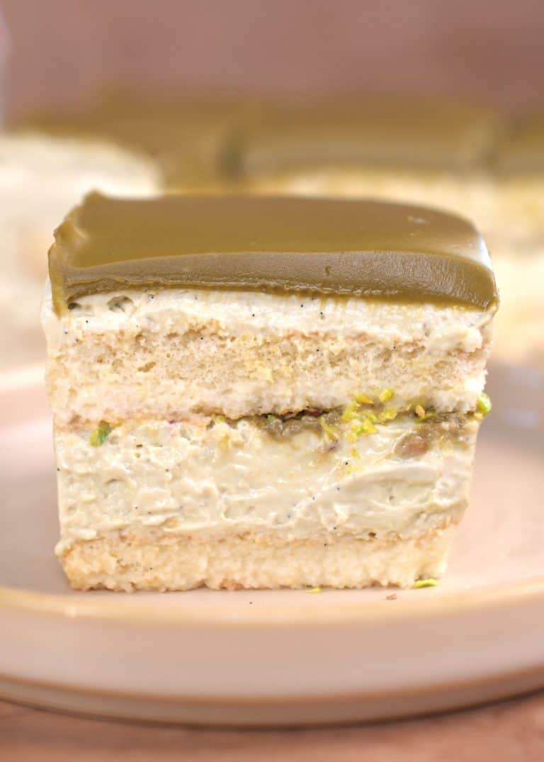  Vanilla pistachio tiramisu
