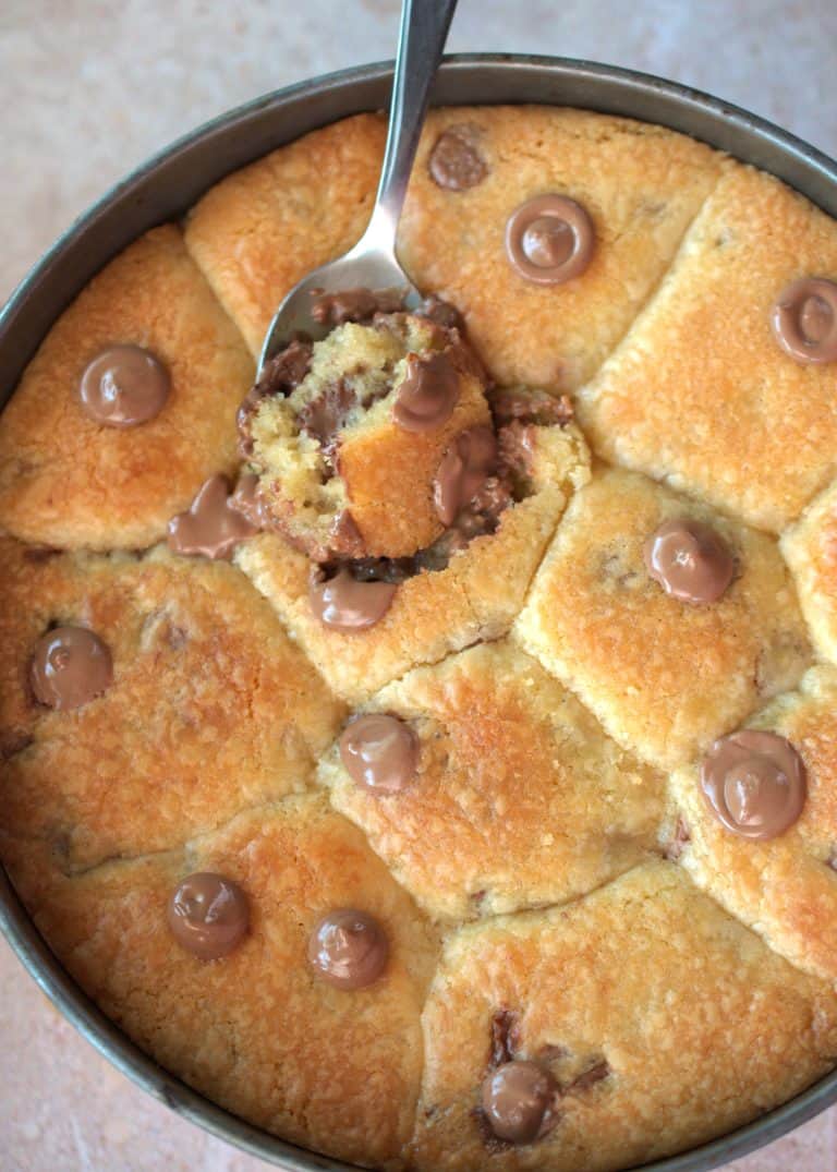 Scoopable Nutella Cookie Pie