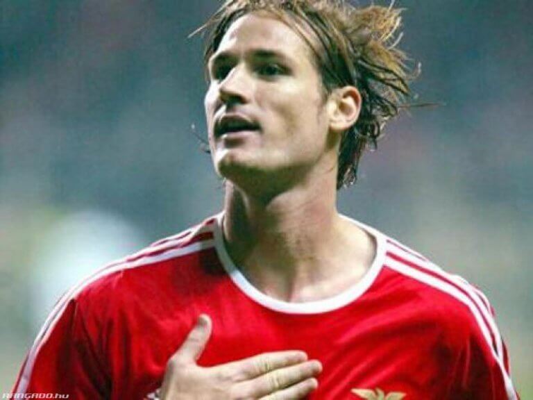 MEGELŐZŐ SZERELÉS