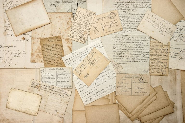 PÁRHUZAMOS SZERELMEK