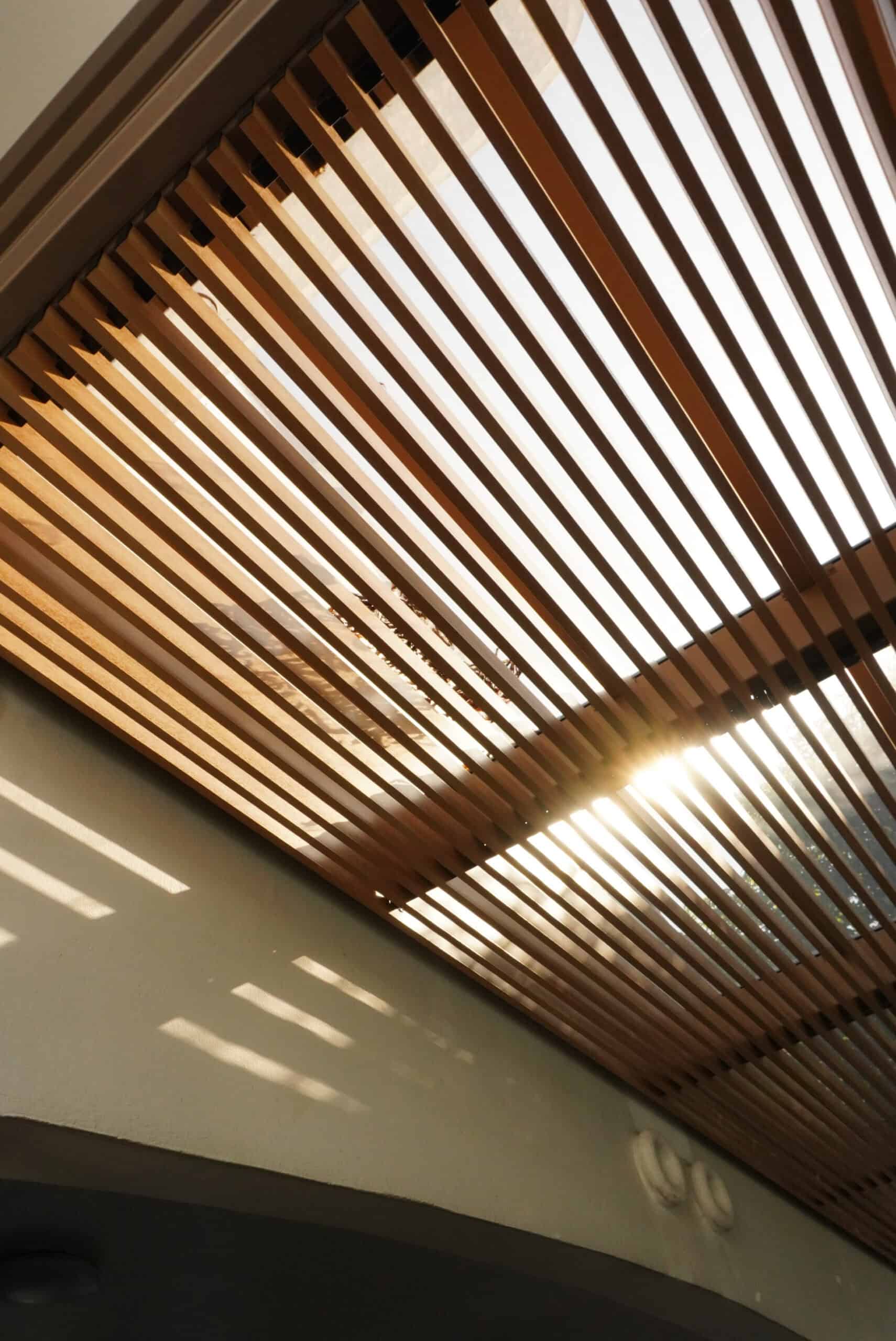 ระแนงโลหะลายไม้ ขนาด 25x100x4000. สีบีช (Beech) - Image 2