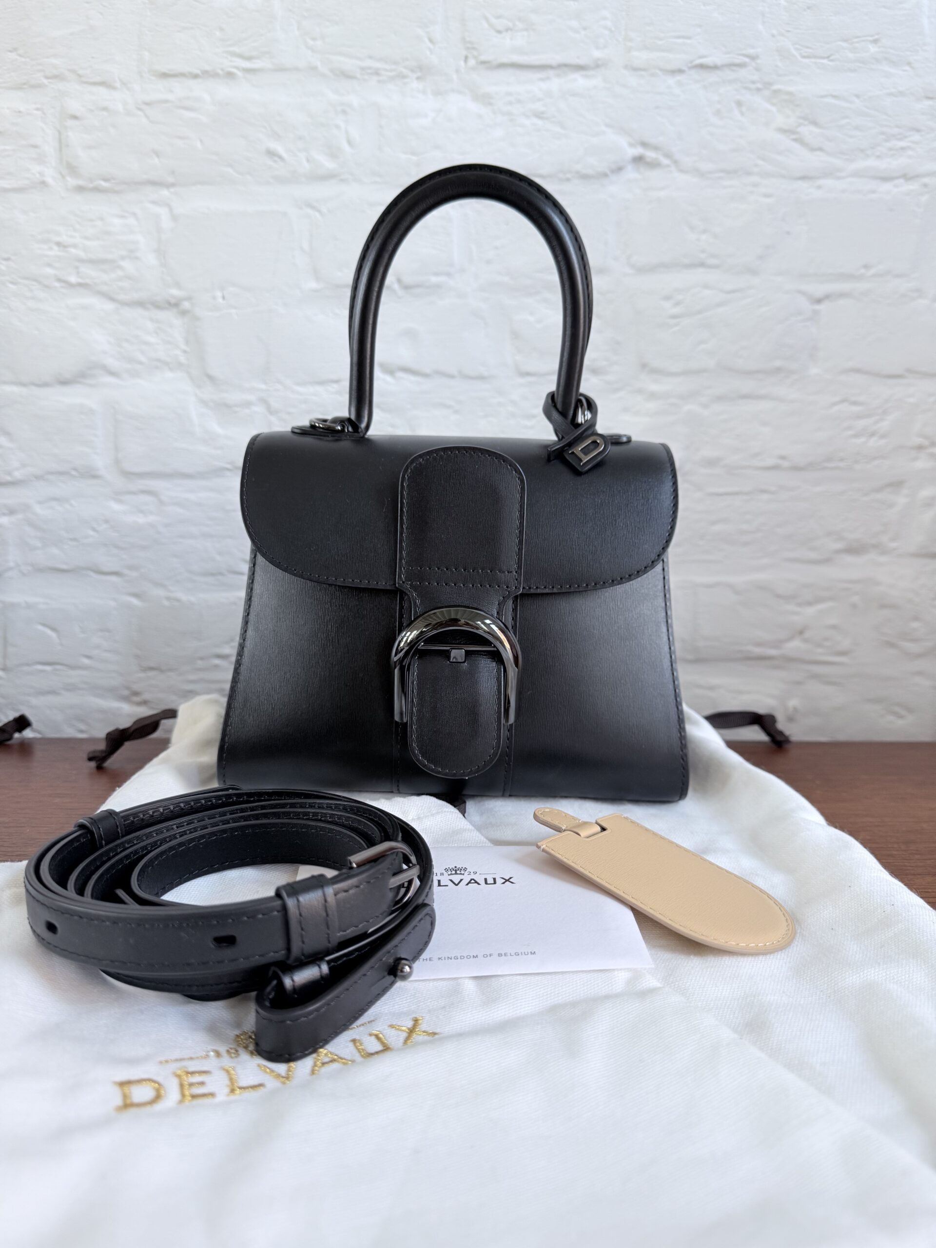 Brillant Mini Black on Black