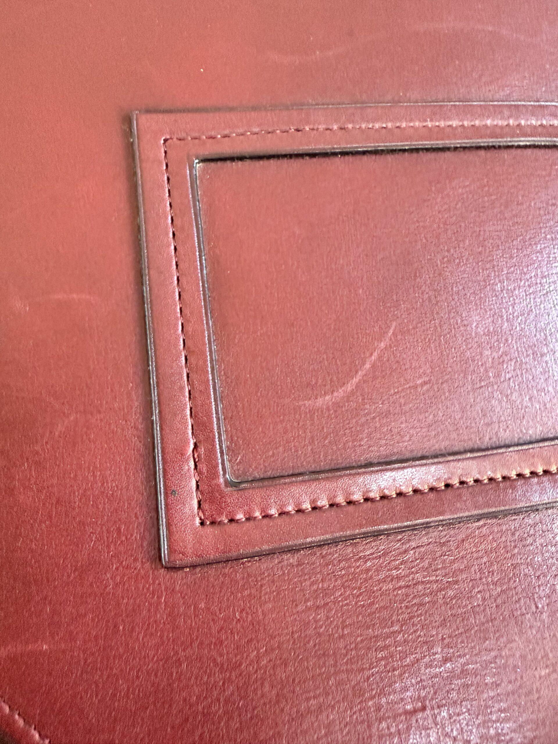 Louise Pochette in Ruby - Afbeelding 4