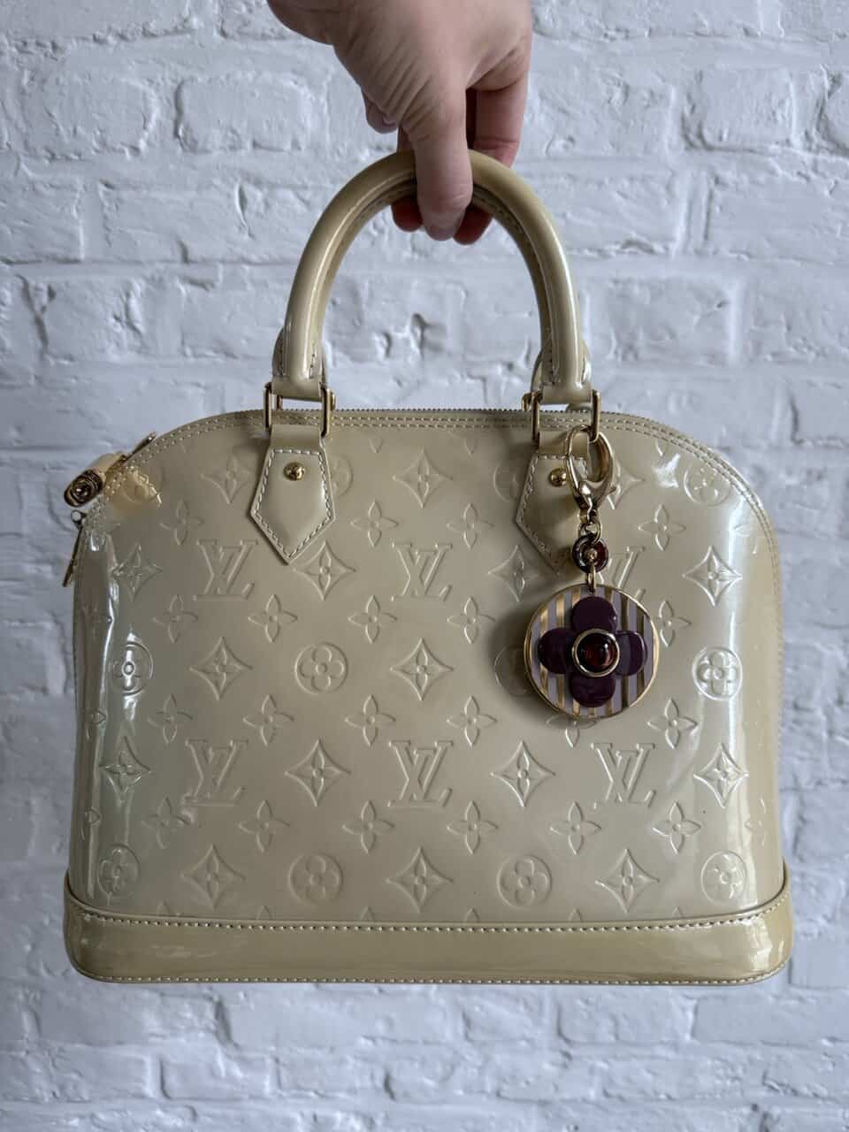 Louis Vuitton Alma + Charme - Afbeelding 15