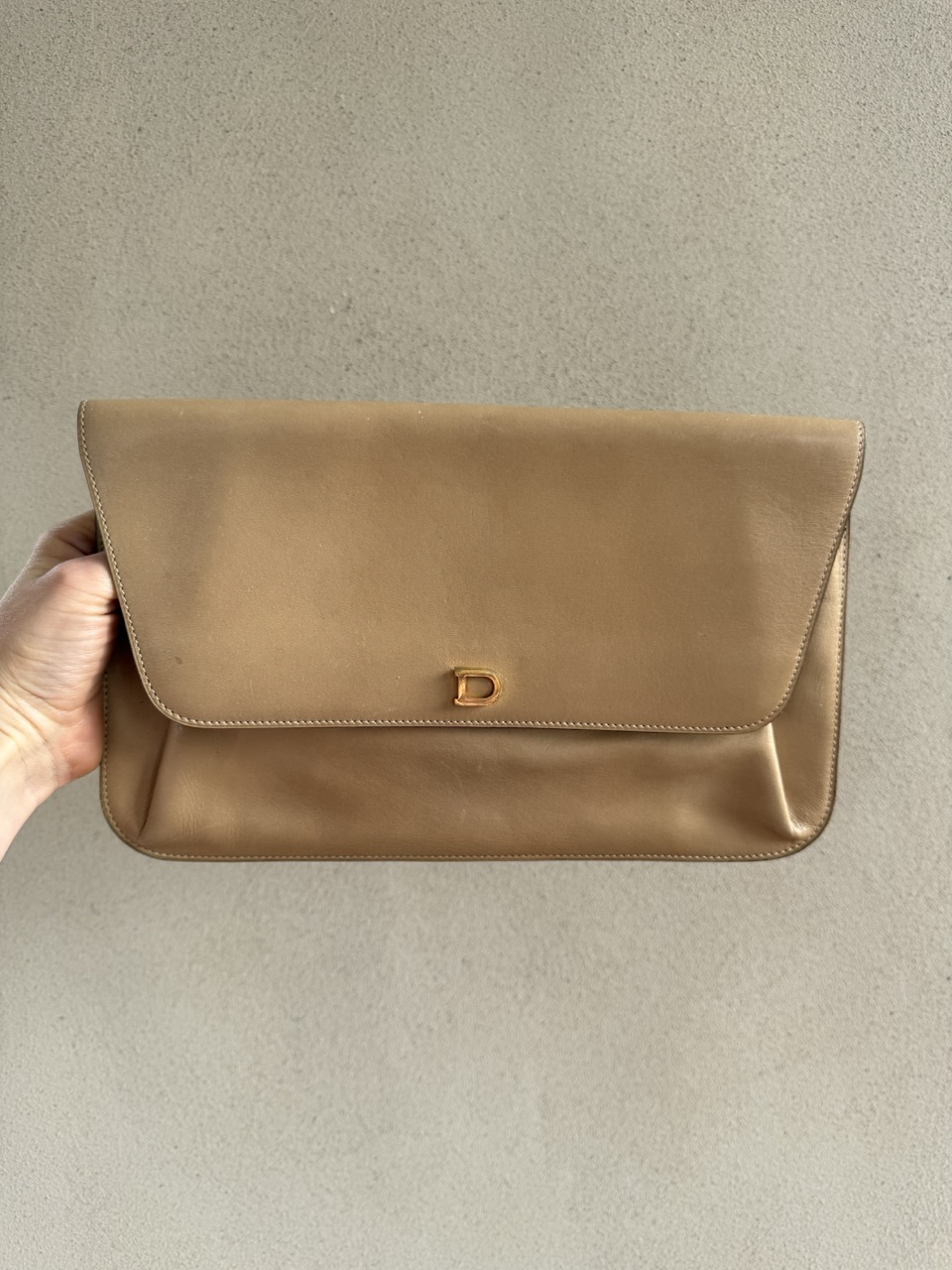 Veiling: Camel Clutch - Afbeelding 2