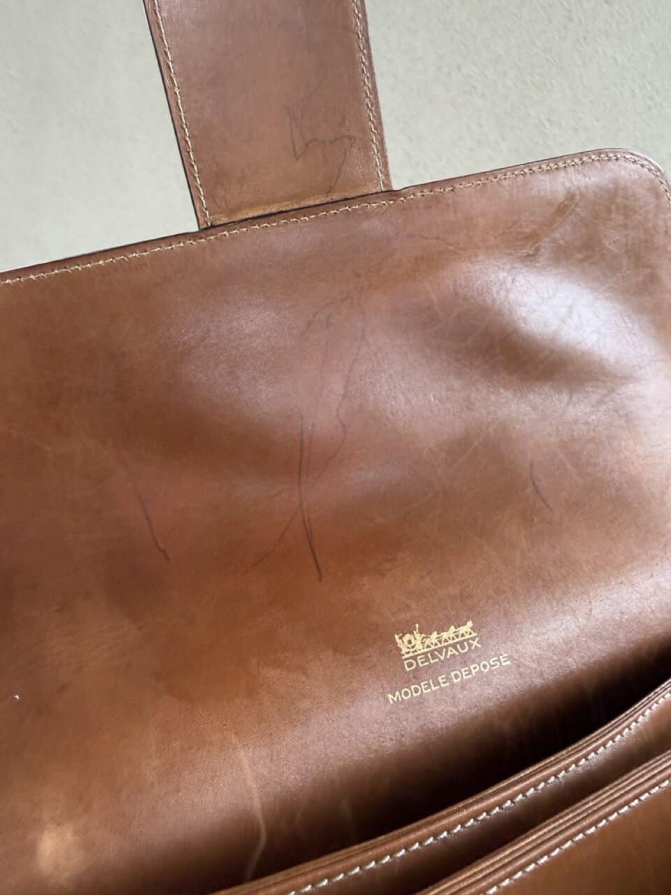 Vintage Crossbody in Box Calf - Afbeelding 14