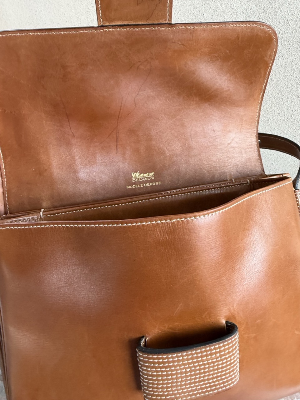 Vintage Crossbody in Box Calf - Afbeelding 13