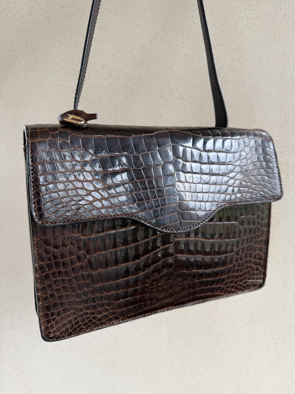 Veiling: Croco Crossbody