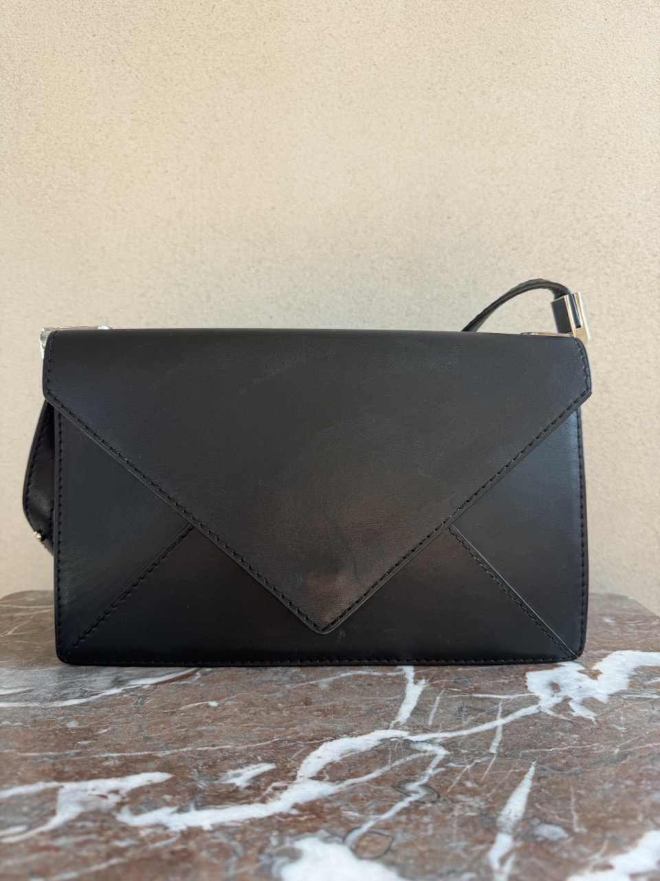 Veiling: Message Ambigu van Veronique Branquinho - Afbeelding 20